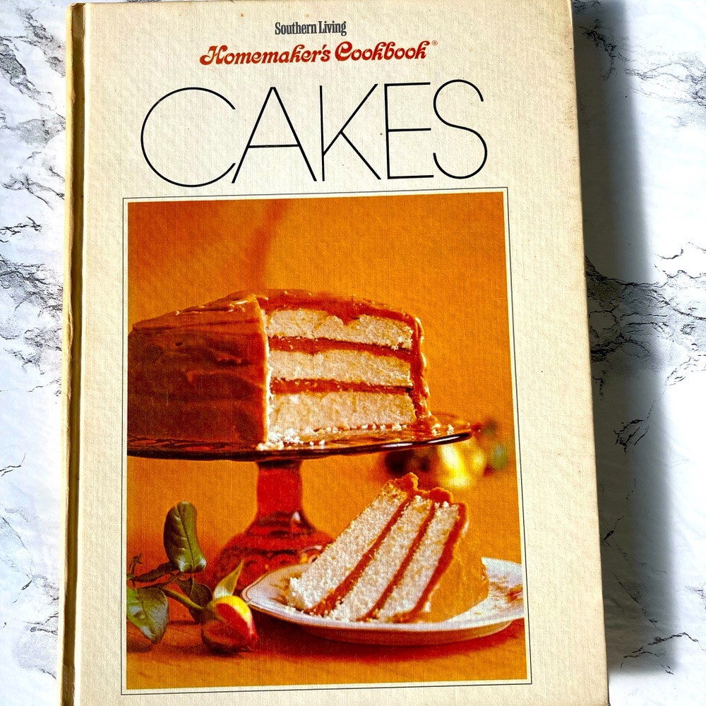 Southern Living Homemaker’s Cookbook Cakes Hardback